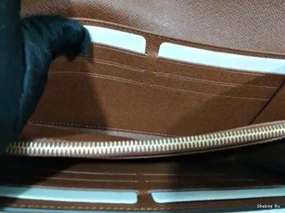 WALLET LOUIS VUITTON SARAH 0517